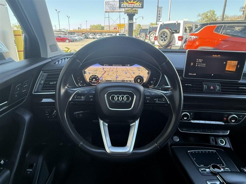 Audi Q5 Premium Plus 45 TFSI quattro 2020