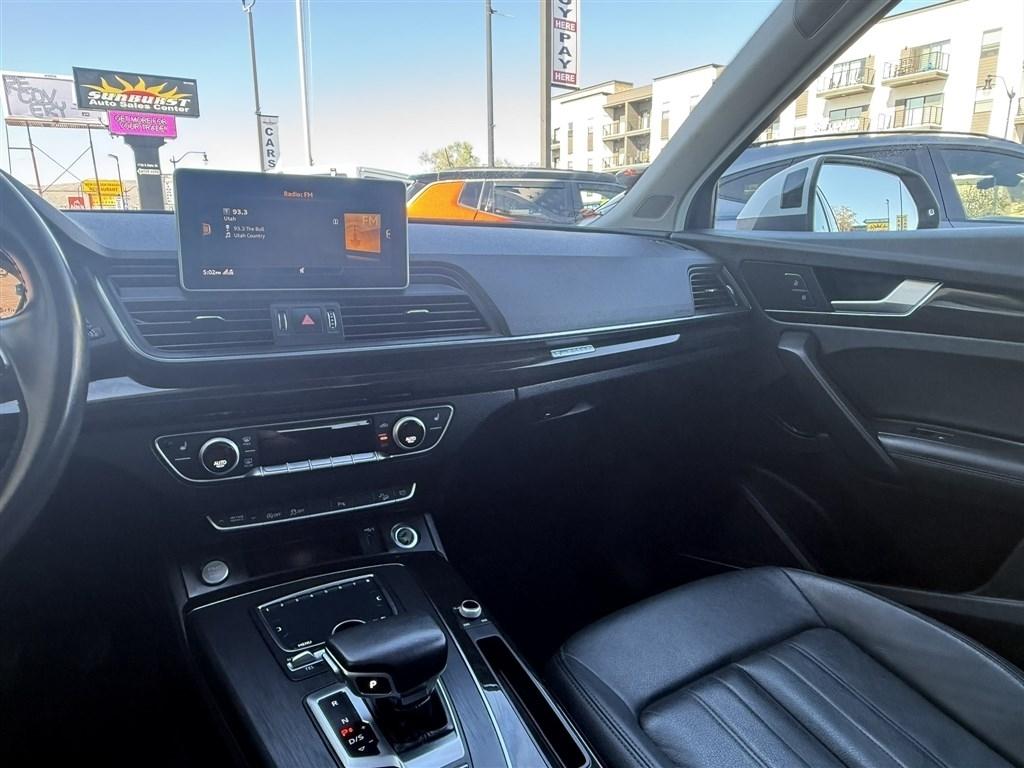 Audi Q5 Premium Plus 45 TFSI quattro 2020