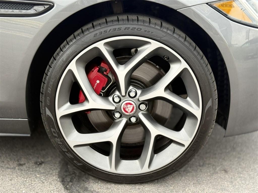 Jaguar XE S AWD 2018