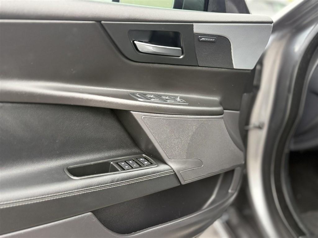 Jaguar XE S AWD 2018