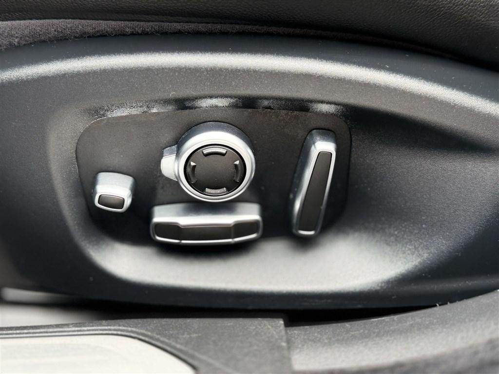 Jaguar XE S AWD 2018