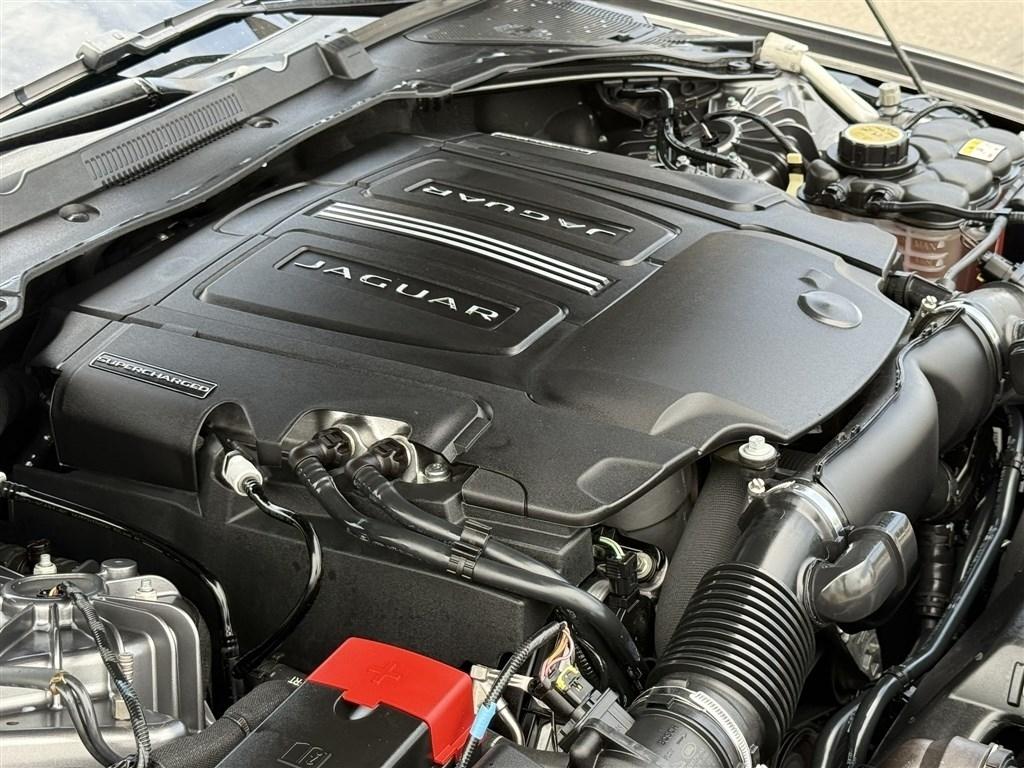 Jaguar XE S AWD 2018