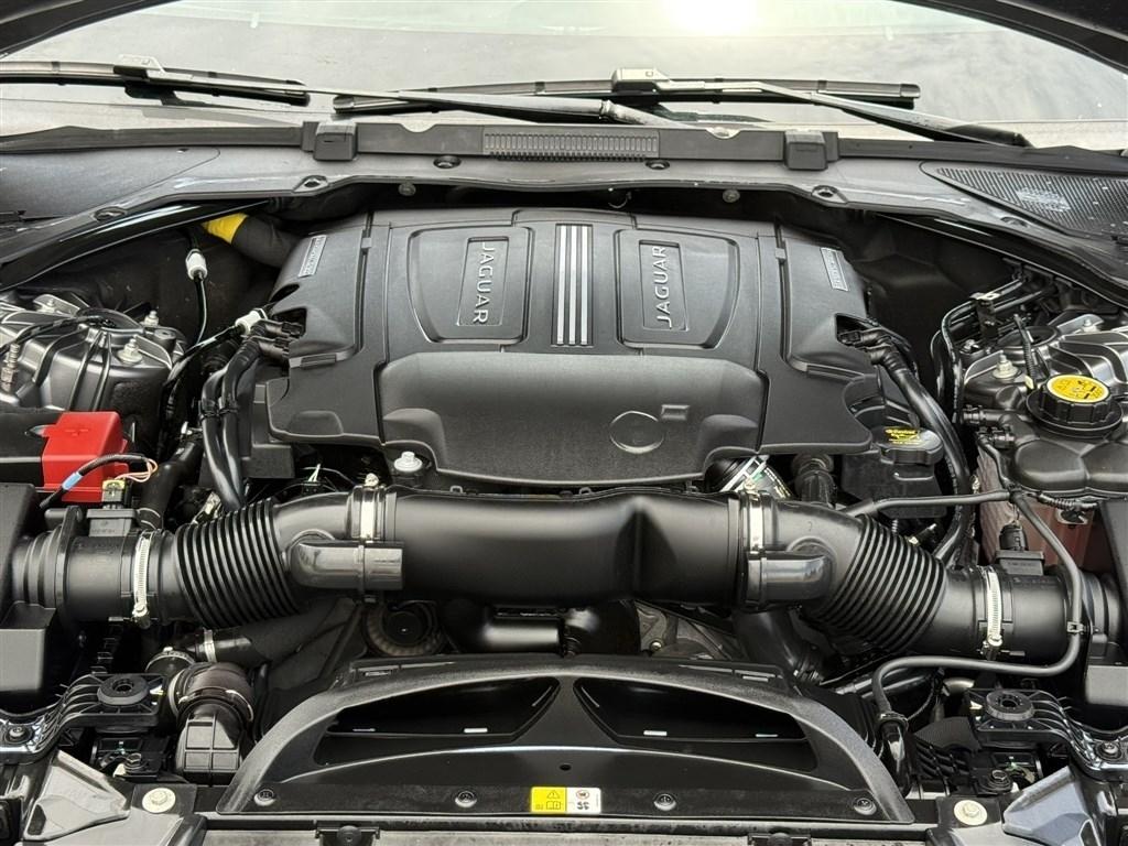 Jaguar XE S AWD 2018