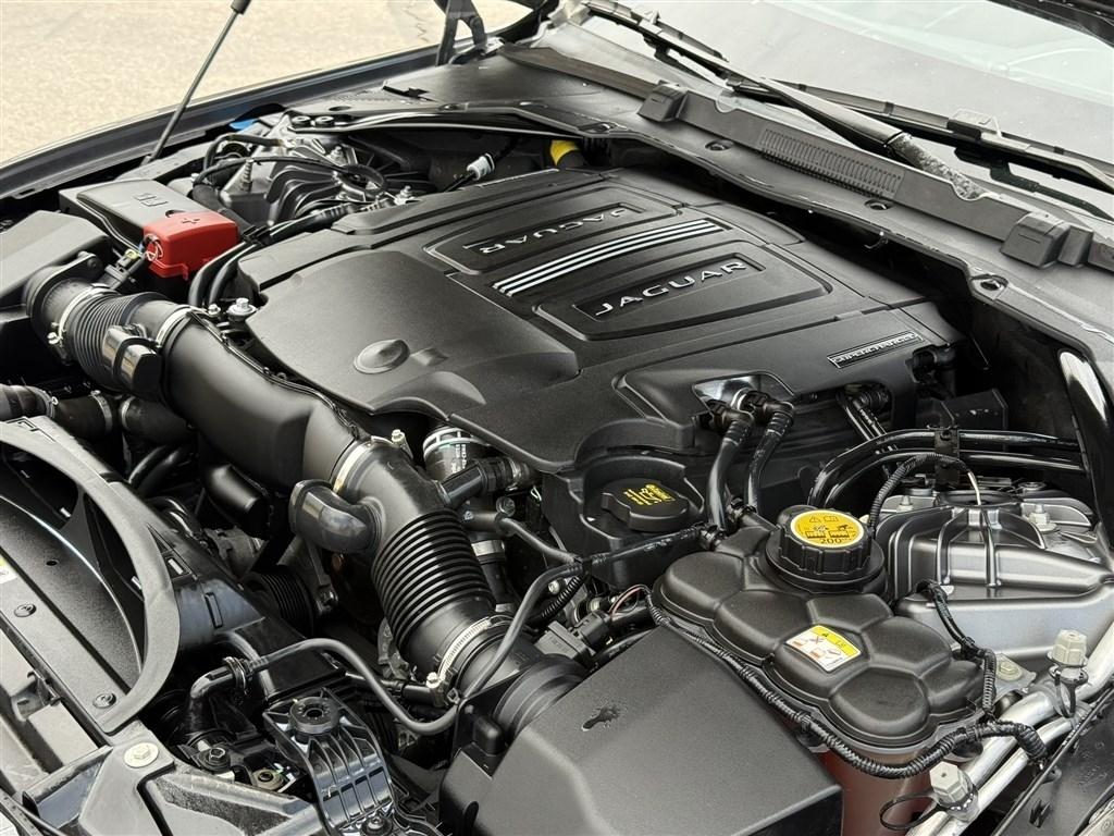 Jaguar XE S AWD 2018