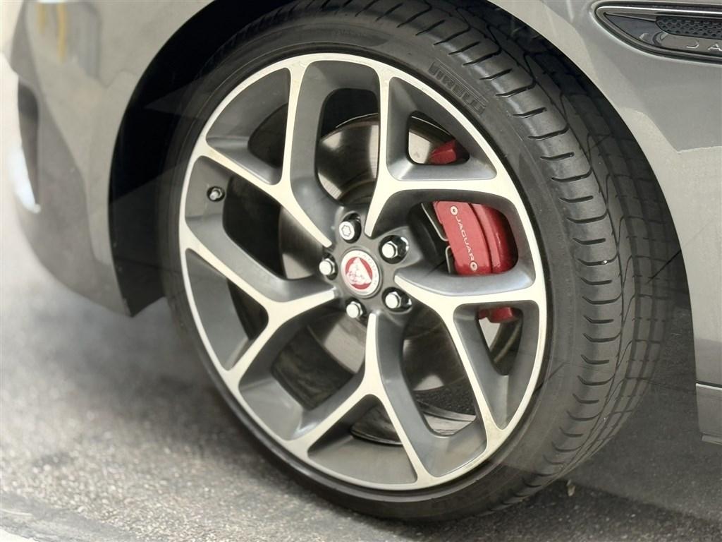 Jaguar XE S AWD 2018
