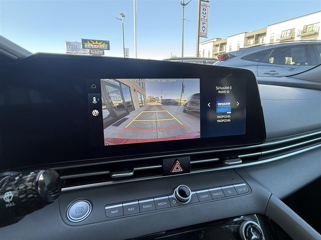 Hyundai Elantra SEL IVT 2023
