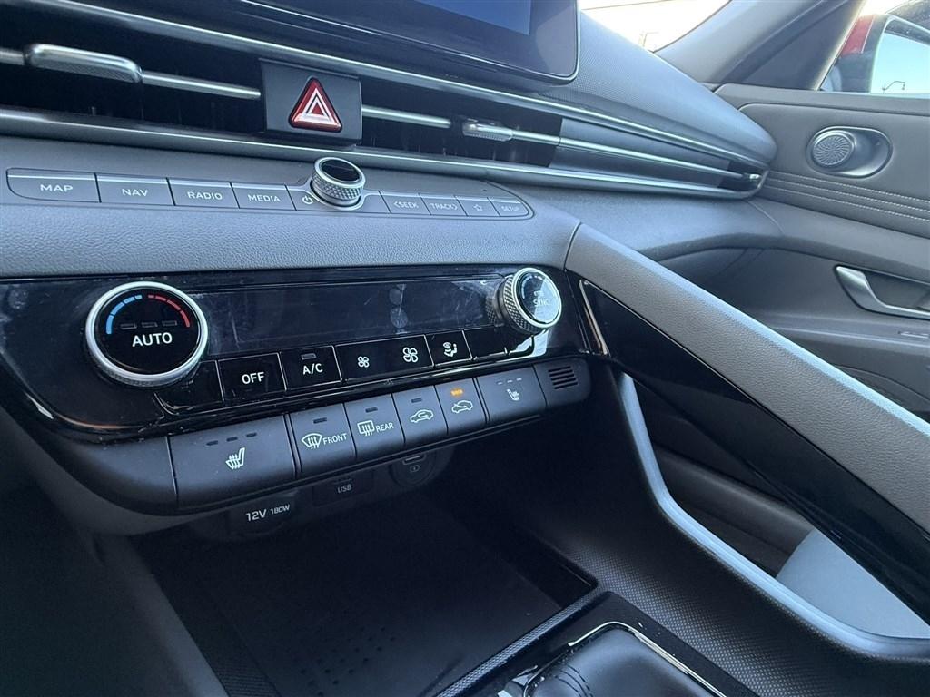 Hyundai Elantra SEL IVT 2023