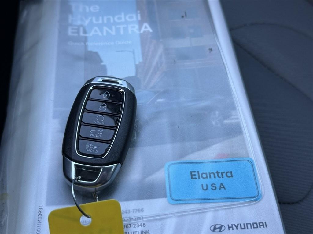 Hyundai Elantra SEL IVT 2023
