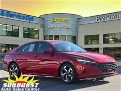 2023 Hyundai Elantra 