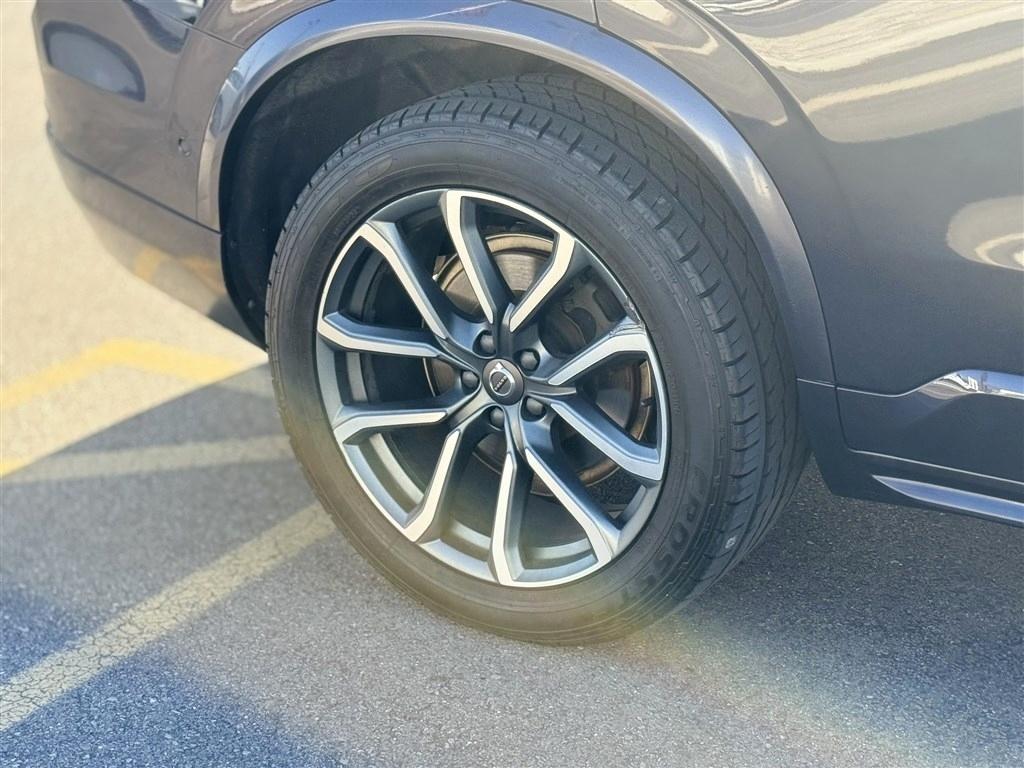 Volvo XC90 T6 AWD Momentum 2019