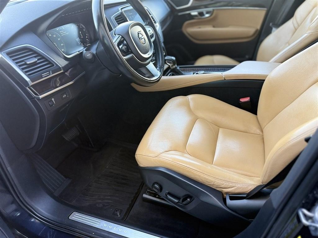 Volvo XC90 T6 AWD Momentum 2019