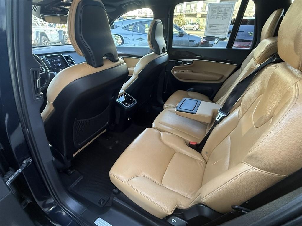 Volvo XC90 T6 AWD Momentum 2019