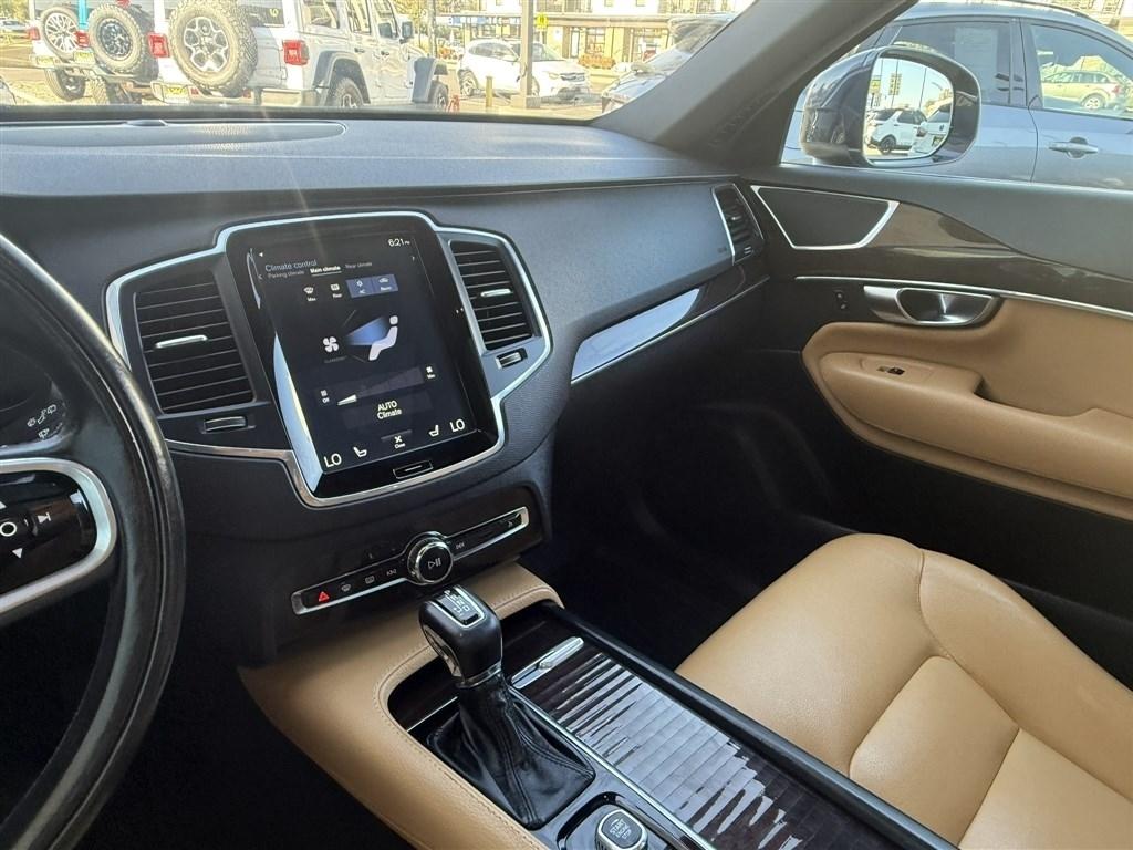Volvo XC90 T6 AWD Momentum 2019