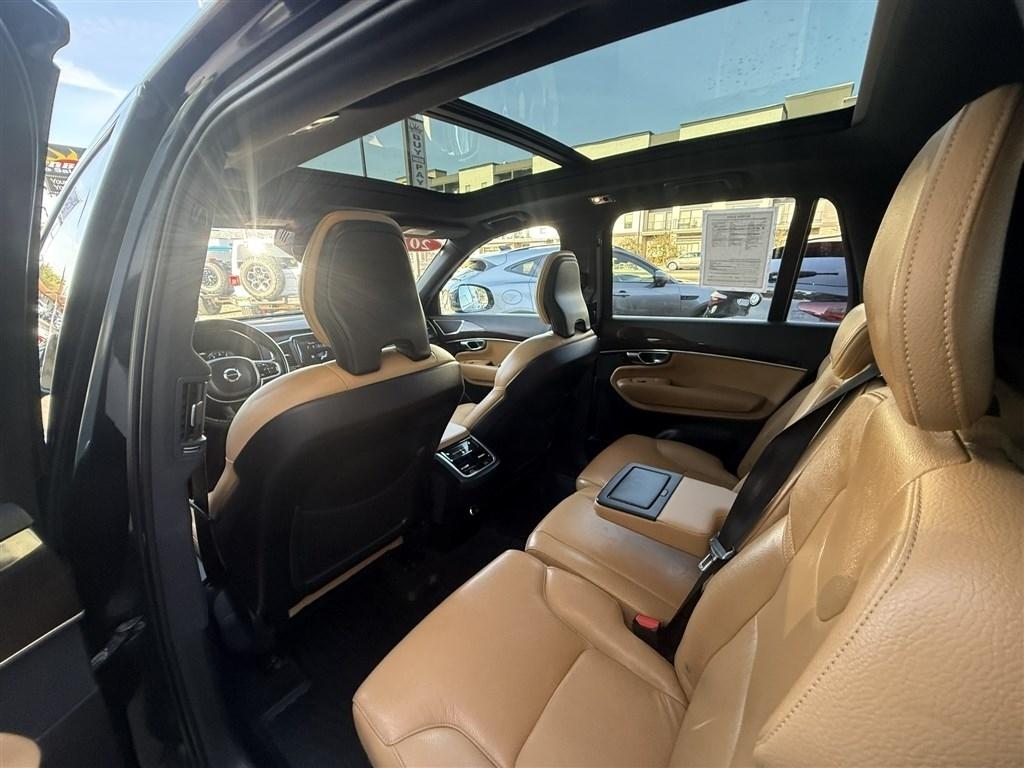 Volvo XC90 T6 AWD Momentum 2019