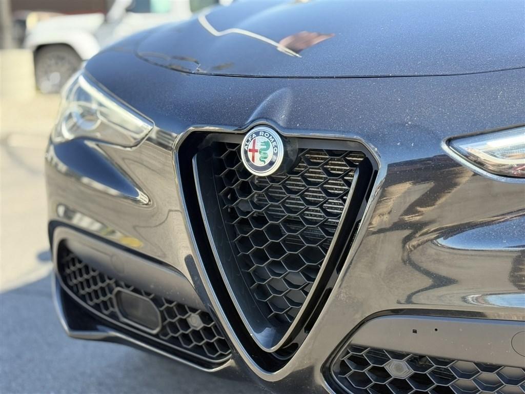 Alfa Romeo Stelvio Ti AWD 2021