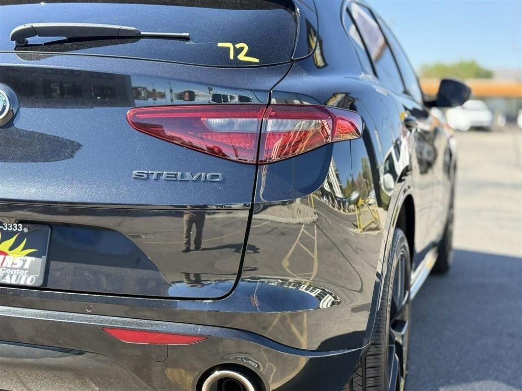 Alfa Romeo Stelvio Ti AWD 2021