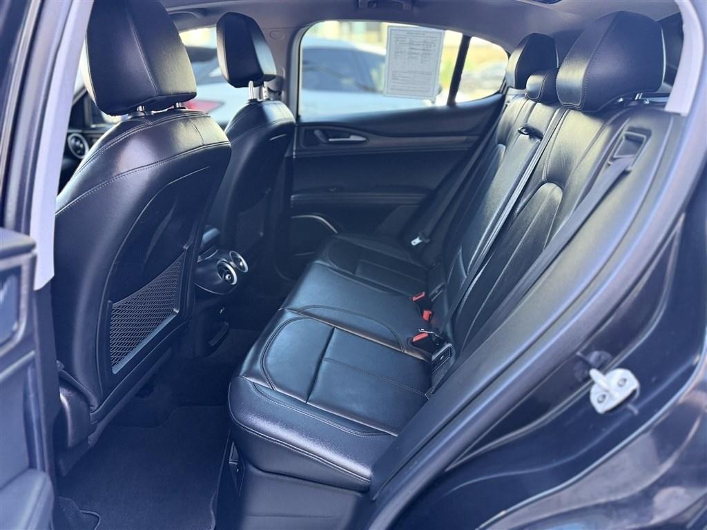 Alfa Romeo Stelvio Ti AWD 2021