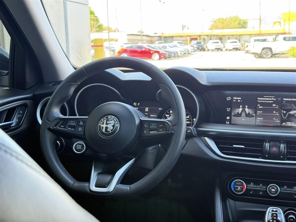 Alfa Romeo Stelvio Ti AWD 2021