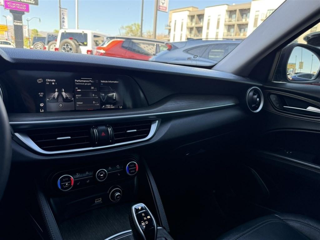Alfa Romeo Stelvio Ti AWD 2021