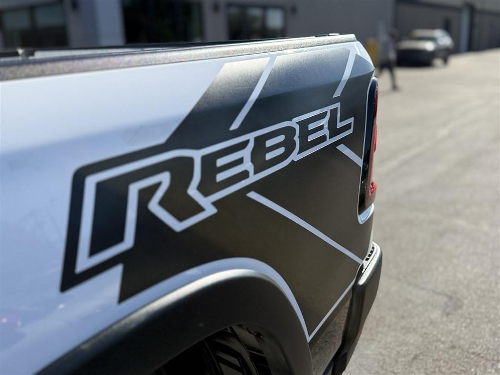 RAM 1500 Rebel 4x4 Crew Cab 5'7" Box 2025