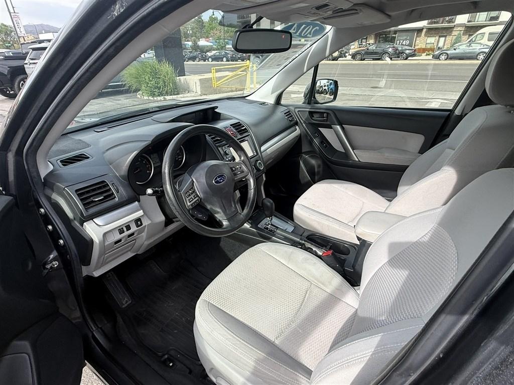 Subaru Forester 2.5i Premium 2014