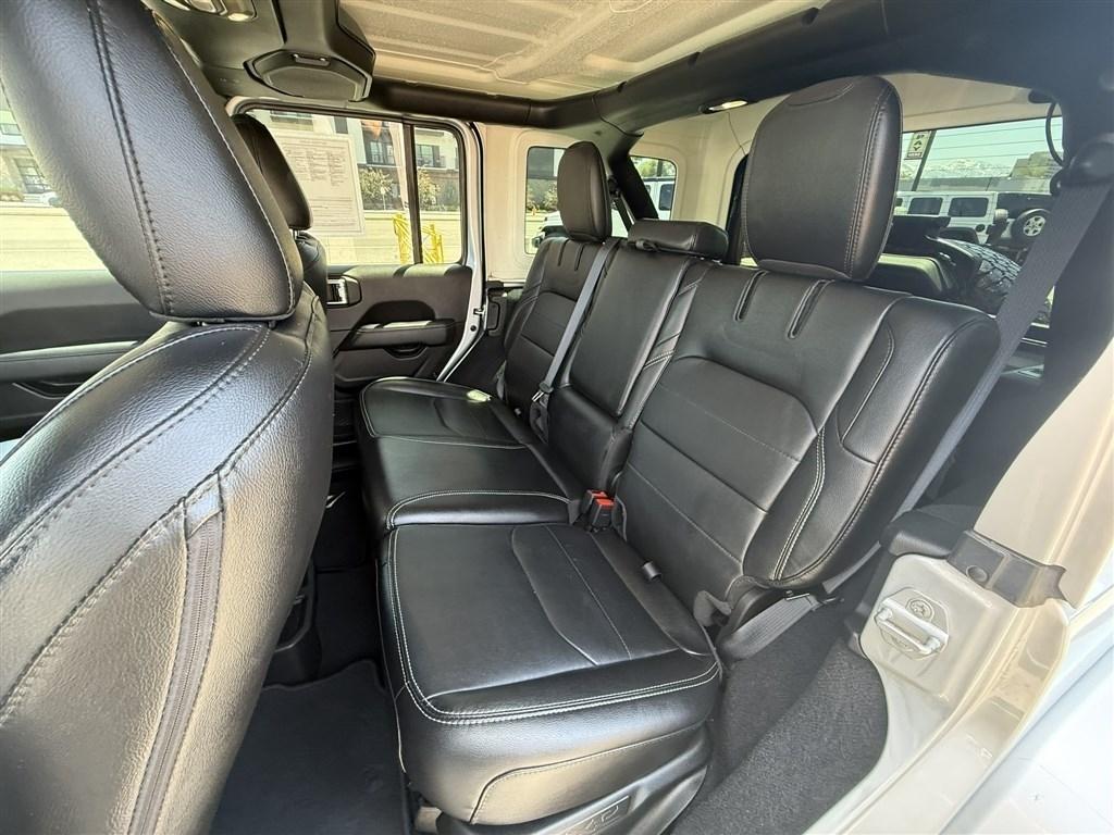 Jeep Wrangler 4xe Unlimited Sahara 4x4 2022