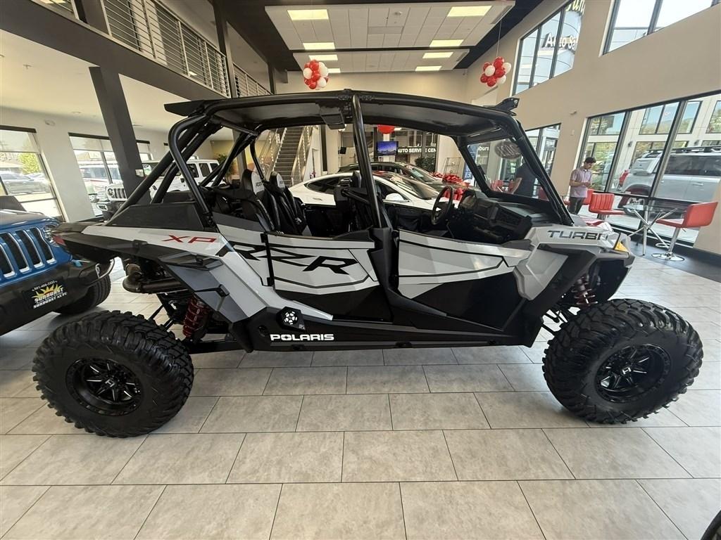 Polaris RZR  2021