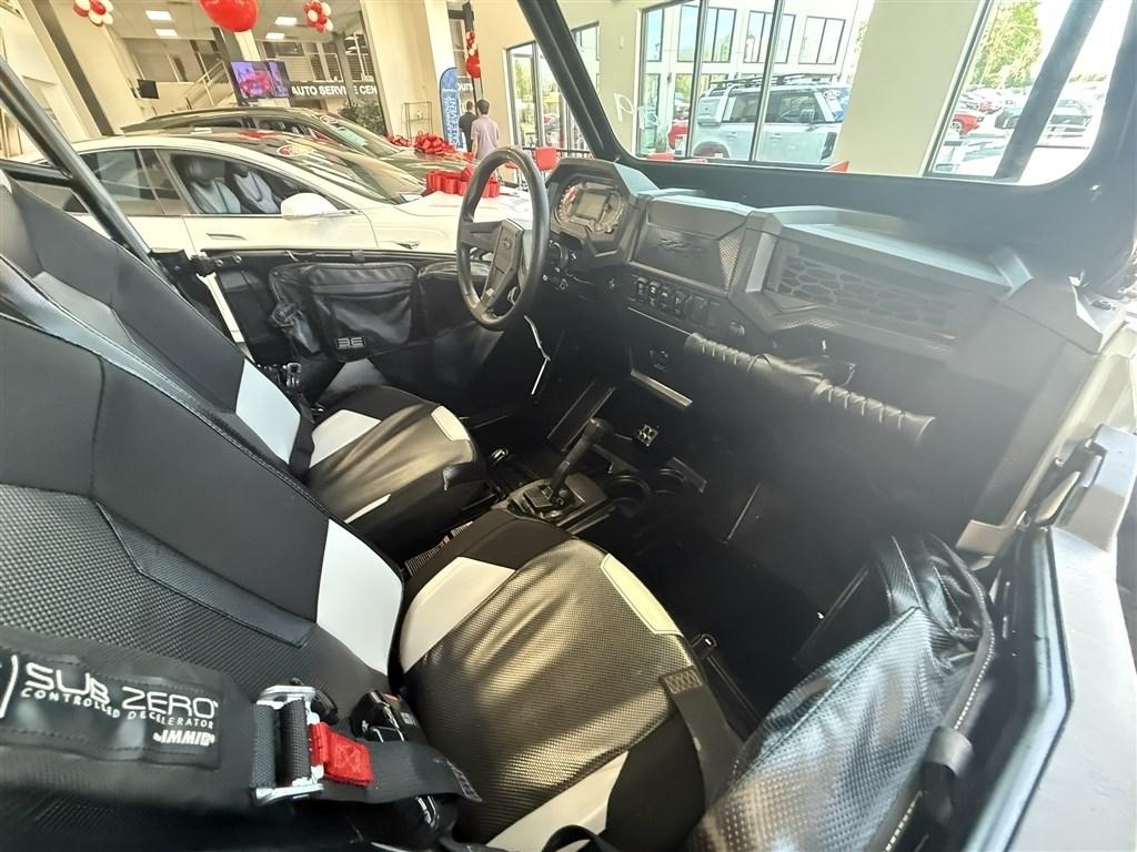 Polaris RZR  2021