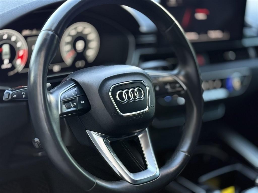 Audi A4 Sedan S line Premium Plus 45 TFSI quattro 2021
