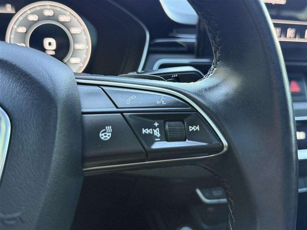 Audi A4 Sedan S line Premium Plus 45 TFSI quattro 2021