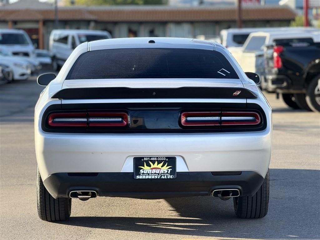 Dodge Challenger SXT AWD 2023