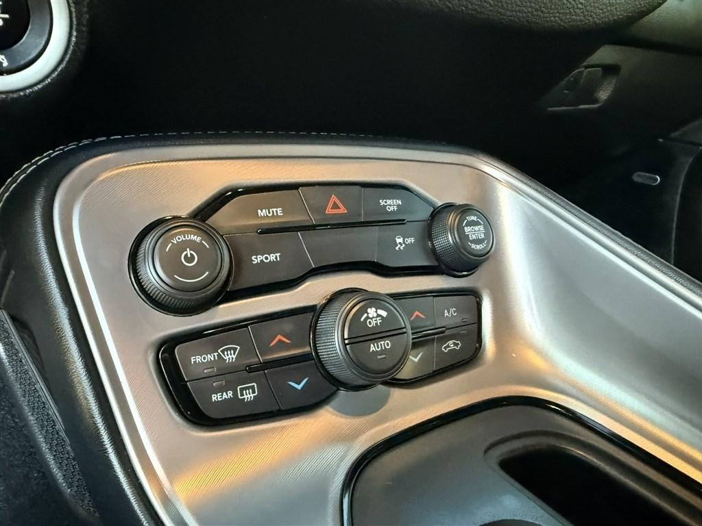 Dodge Challenger SXT AWD 2023