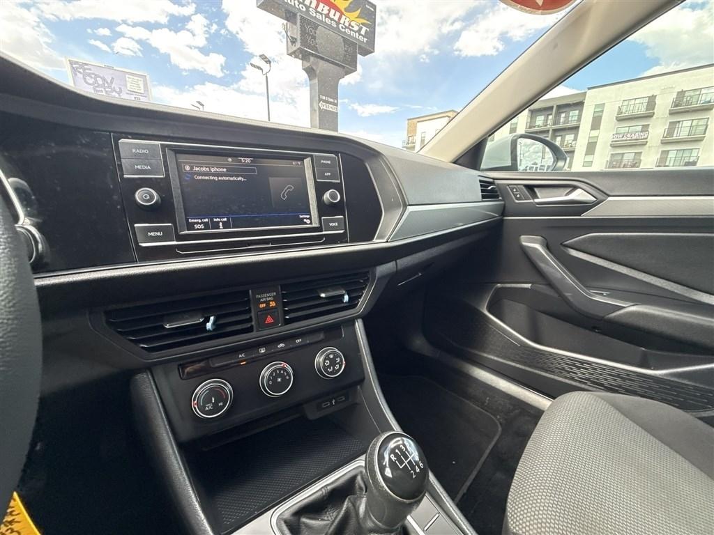 Volkswagen Jetta S Manual w/SULEV 2020