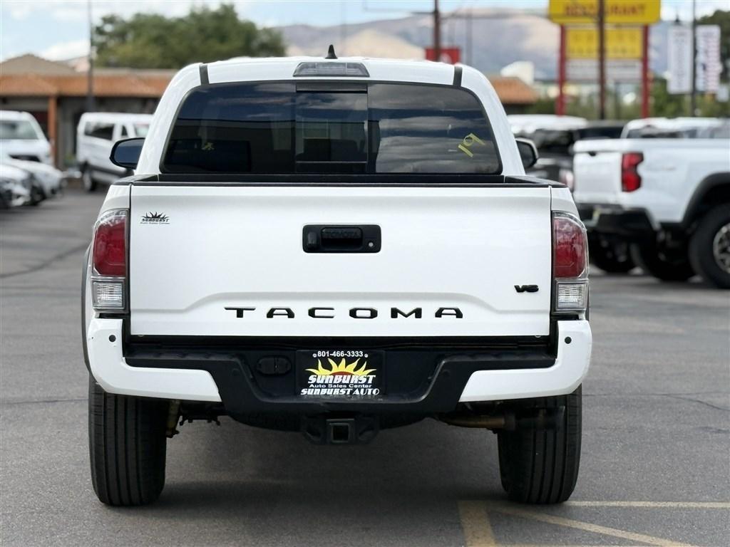 Toyota Tacoma 4WD TRD Off Road Double Cab 5' Bed AT (Natl) 2021