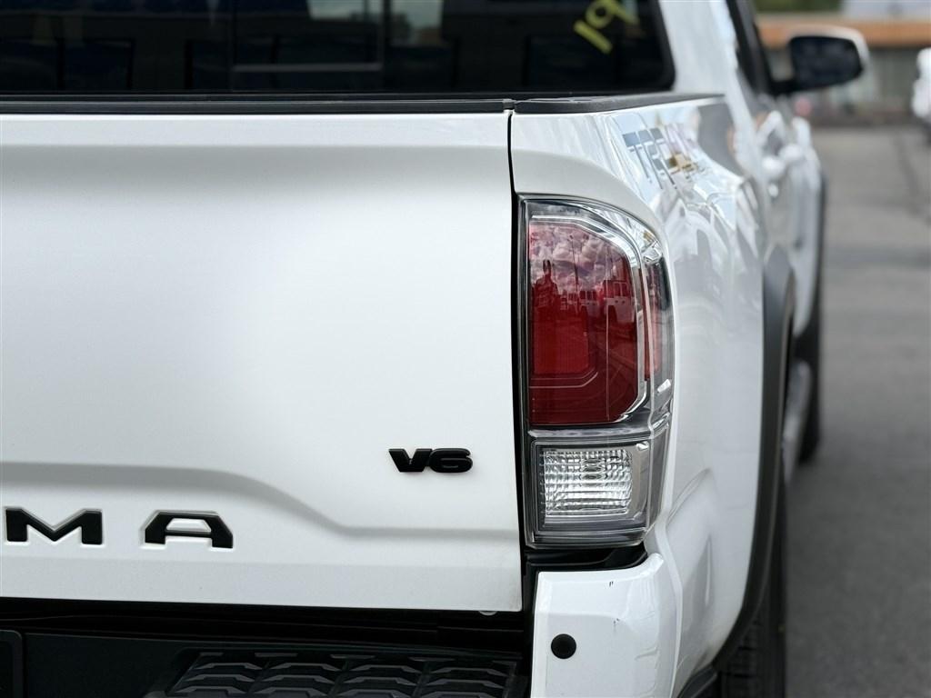 Toyota Tacoma 4WD TRD Off Road Double Cab 5' Bed AT (Natl) 2021