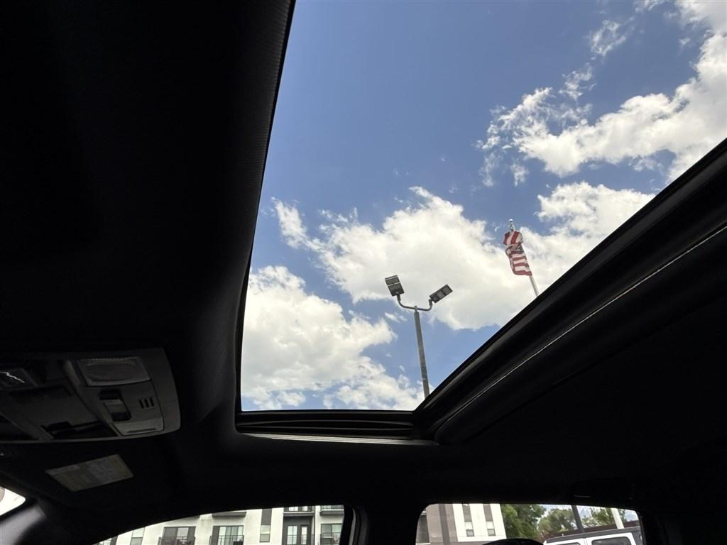 Toyota Tacoma 4WD TRD Off Road Double Cab 5' Bed AT (Natl) 2021