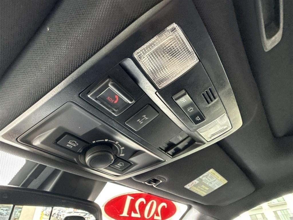 Toyota Tacoma 4WD TRD Off Road Double Cab 5' Bed AT (Natl) 2021