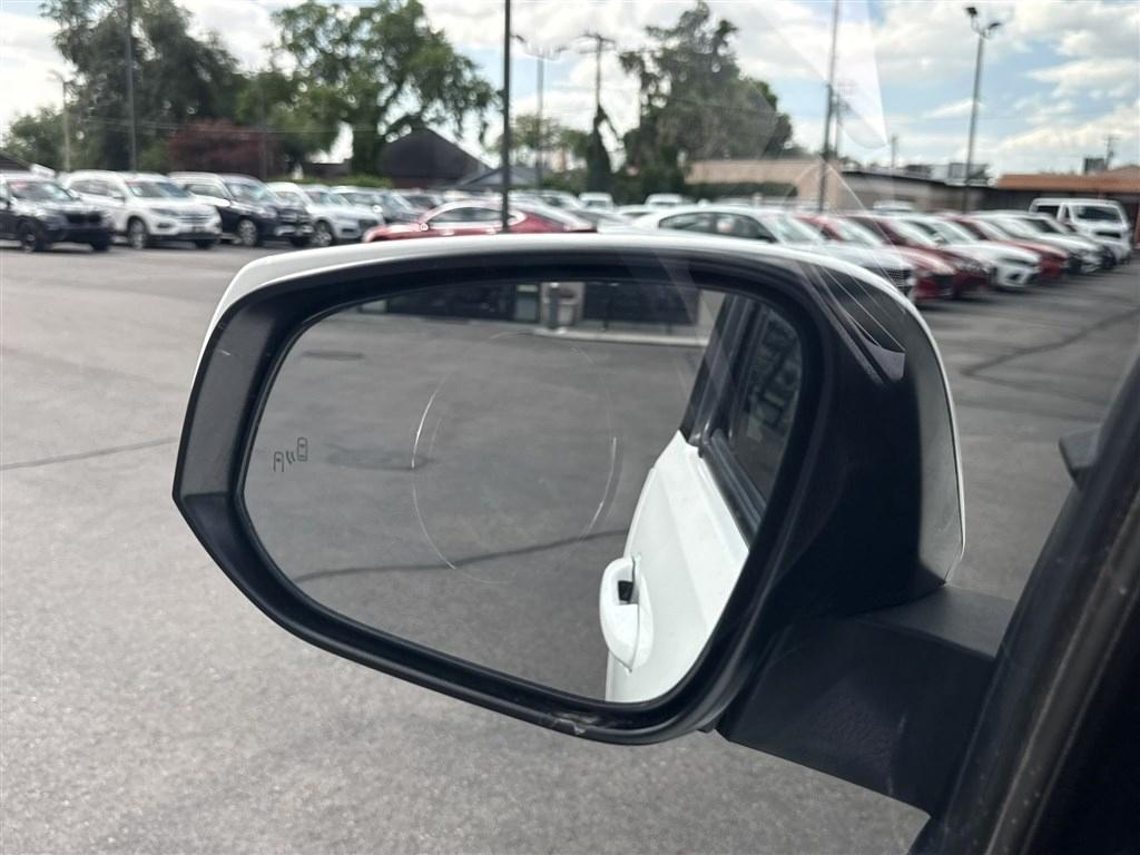 Toyota Tacoma 4WD TRD Off Road Double Cab 5' Bed AT (Natl) 2021