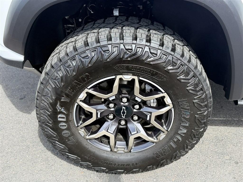 Chevrolet Colorado 4WD Crew Cab ZR2 2025