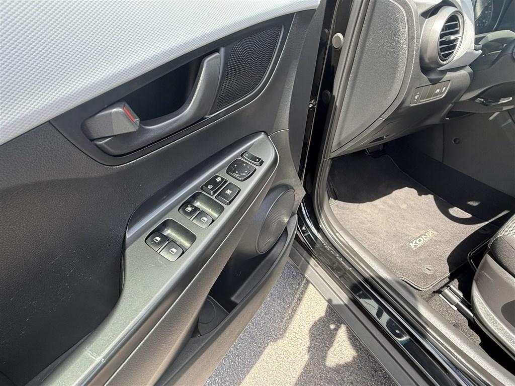 Hyundai Kona SE Auto AWD 2019