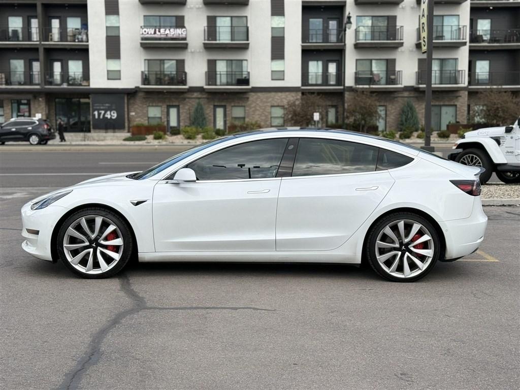 Tesla Model 3 Performance 2019
