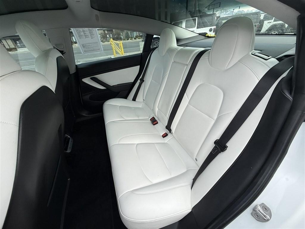 Tesla Model 3 Performance 2019