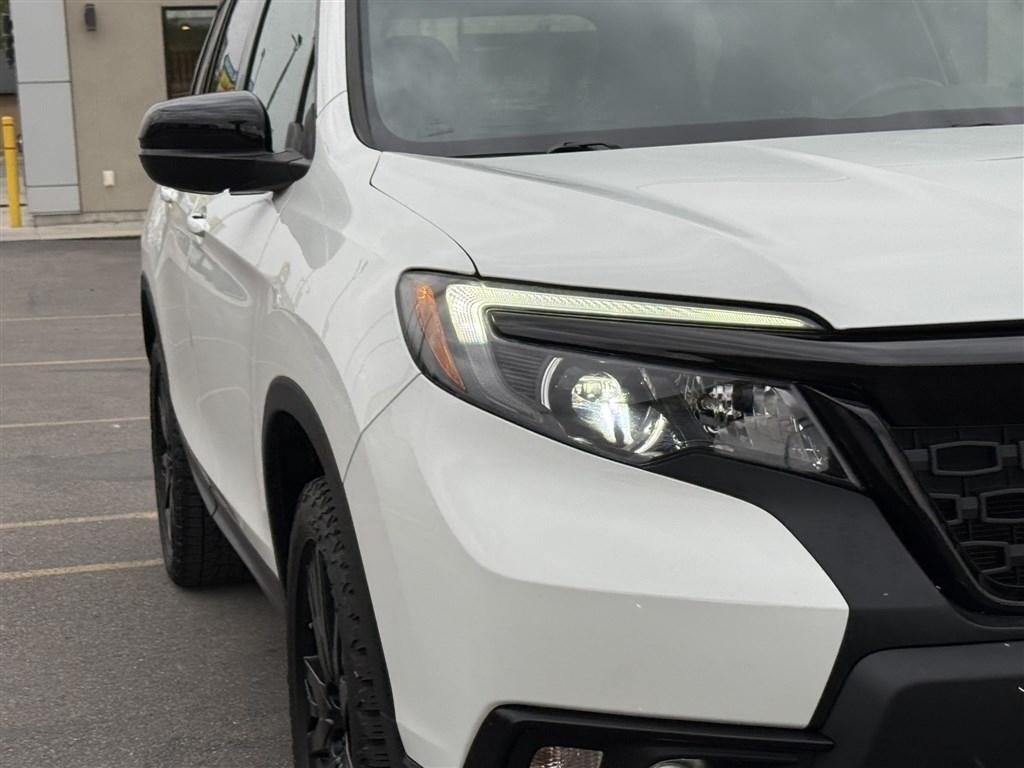 Honda Passport Sport AWD 2021