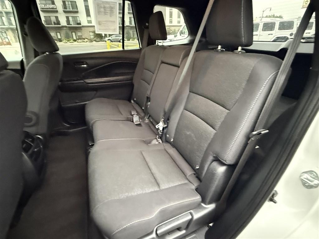 Honda Passport Sport AWD 2021