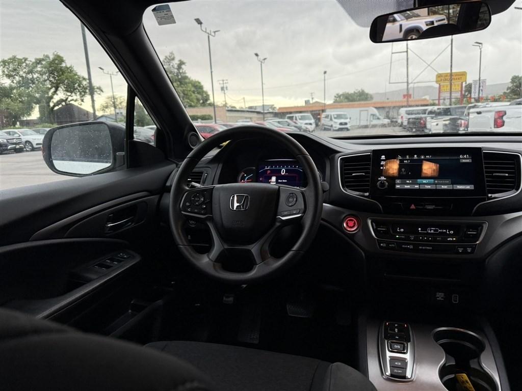 Honda Passport Sport AWD 2021