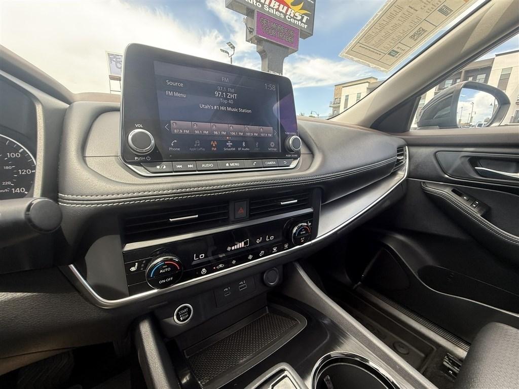 Nissan Rogue AWD SV 2023