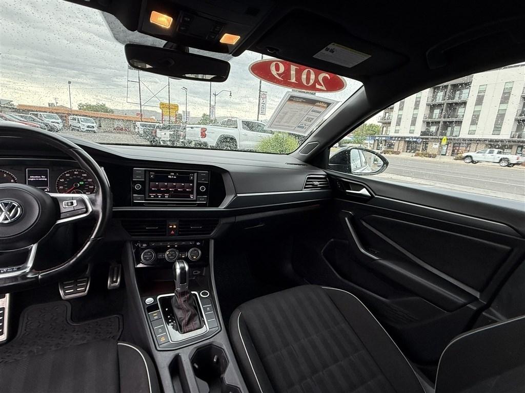 Volkswagen Jetta GLI S DSG 2019