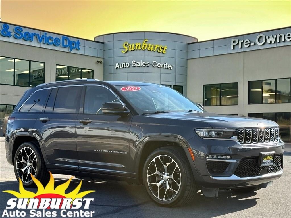 2023 Jeep Grand Cherokee 4xe Summit Reserve 4x4