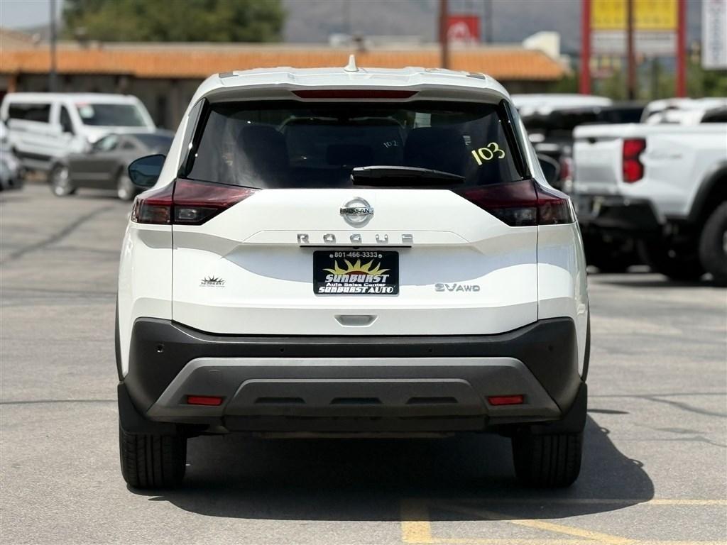 Nissan Rogue AWD SV 2021