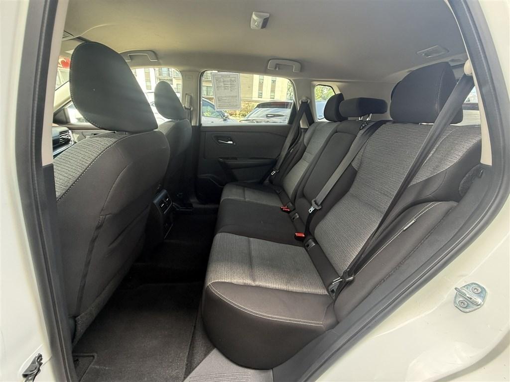 Nissan Rogue AWD SV 2021